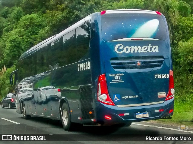 Viação Cometa 719609 na cidade de Tijucas do Sul, Paraná, Brasil, por Ricardo Fontes Moro. ID da foto: 11000564.