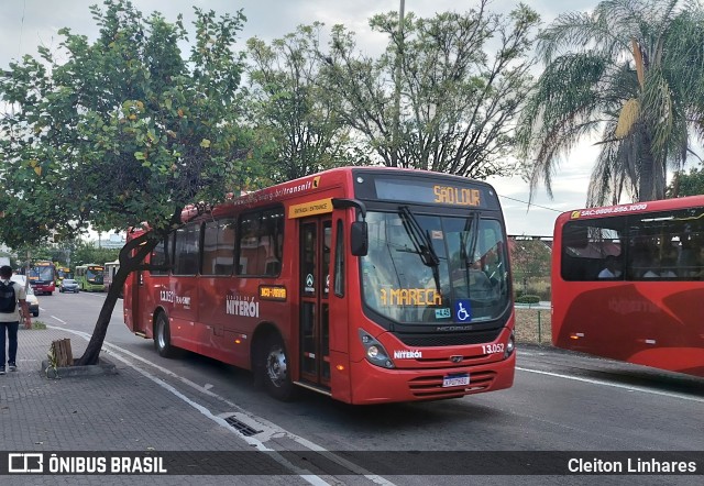 Auto Ônibus Brasília 1.3.052 na cidade de Niterói, Rio de Janeiro, Brasil, por Cleiton Linhares. Número da foto: #11001017.