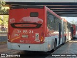 Redbus Urbano 1980 na cidade de Las Condes, Santiago, Metropolitana de Santiago, Chile, por Benjamín Tomás Lazo Acuña. Número da foto: #:id.