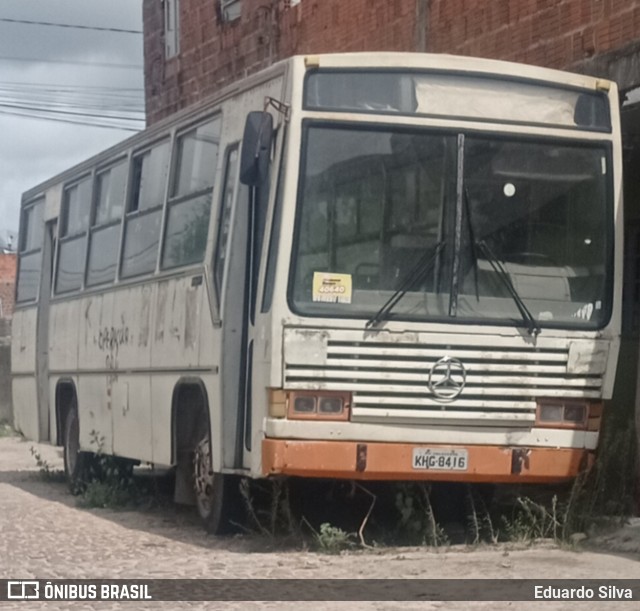 Ônibus Particulares 10 na cidade de Arcoverde, Pernambuco, Brasil, por Eduardo Silva. Número da foto: #11027529.