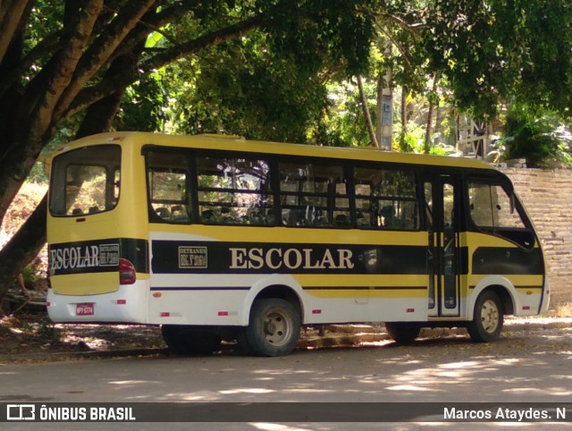 Escolares 5774 na cidade de Castelo, Espírito Santo, Brasil, por Marcos Ataydes. N. Número da foto: #11028040.