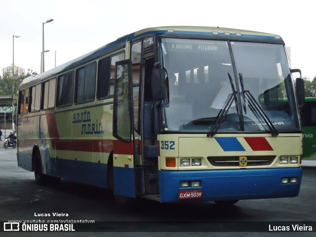 Santa Maria 352 na cidade de Belo Horizonte, Minas Gerais, Brasil, por Lucas Vieira. Número da foto: #11031633.