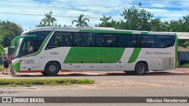 Comércio e Transportes Boa Esperança 3280 na cidade de Abaetetuba, Pará, Brasil, por Nikolas Henderson. Número da foto: #11032285.