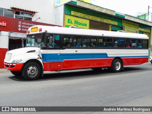 Alpizar 38 na cidade de Alajuela, Alajuela, Costa Rica, por Andrés Martínez Rodríguez. ID da foto: 11032770.