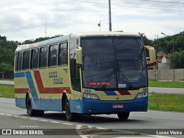 Santa Maria 380 na cidade de Juatuba, Minas Gerais, Brasil, por Lucas Vieira. Número da foto: #11034126.