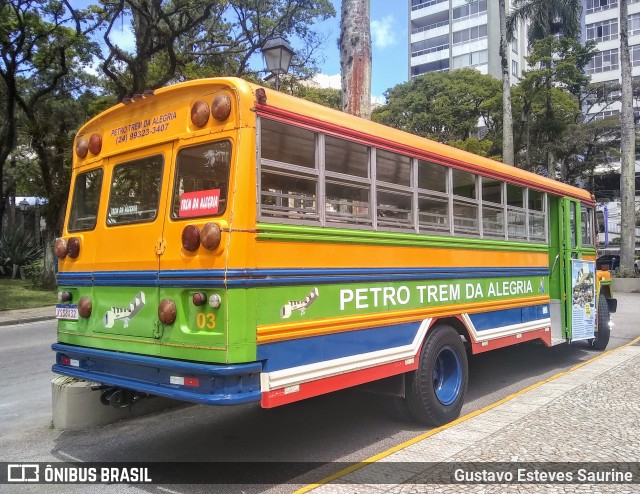 Petro Trem 03 na cidade de Petrópolis, Rio de Janeiro, Brasil, por Gustavo Esteves Saurine. ID da foto: 11035765.