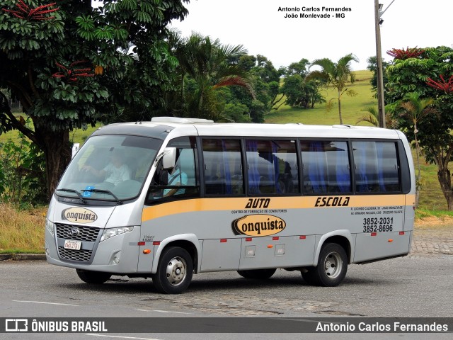 Centro de Formação de Condutores Conquista 2761 na cidade de João Monlevade, Minas Gerais, Brasil, por Antonio Carlos Fernandes. Número da foto: #11033826.