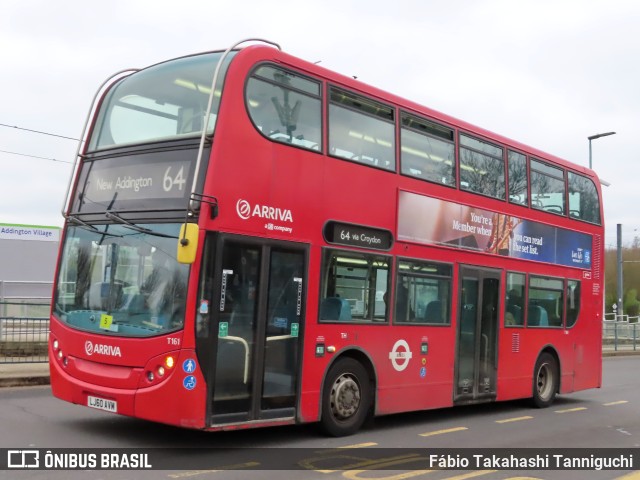 Arriva T119 na cidade de Croydon, Greater London, Inglaterra, por Fábio Takahashi Tanniguchi. Número da foto: #11036686.