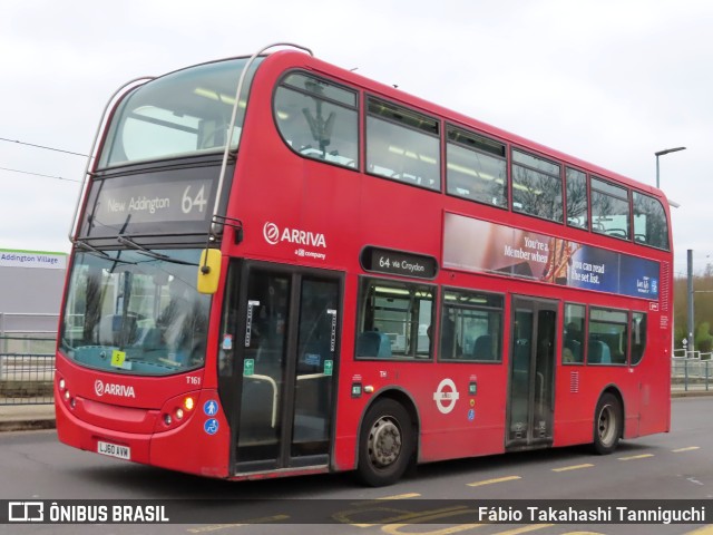 Arriva T119 na cidade de Croydon, Greater London, Inglaterra, por Fábio Takahashi Tanniguchi. ID da foto: 11036686.