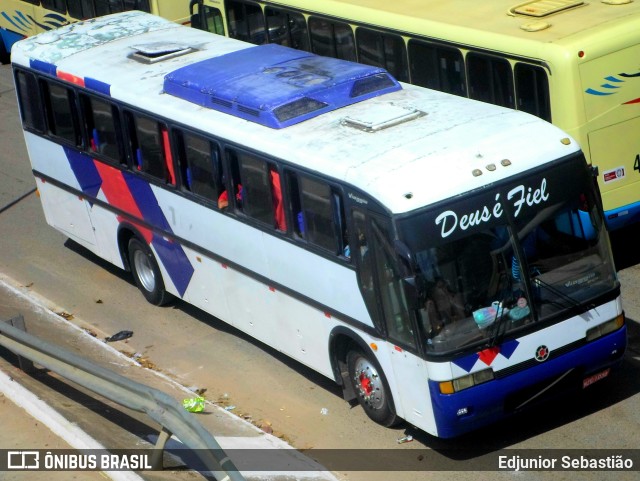 Ônibus Particulares 1038 na cidade de Paudalho, Pernambuco, Brasil, por Edjunior Sebastião. ID da foto: 11037229.