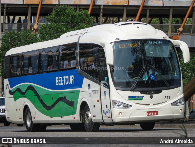 Bel-Tour Transportes e Turismo 371 na cidade de Rio de Janeiro, Rio de Janeiro, Brasil, por André Almeida. ID da foto: 11036112.