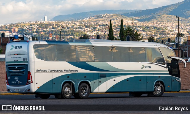 ETN - Enlaces Terrestres Nacionales 5340 na cidade de Morelia, Michoacán, México, por Fabián Reyes. Número da foto: #11035886.