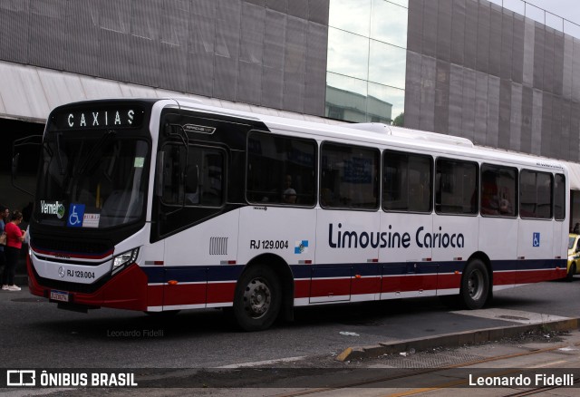 Empresa de Transportes Limousine Carioca RJ 129.004 na cidade de Rio de Janeiro, Rio de Janeiro, Brasil, por Leonardo Fidelli. ID da foto: 11036579.