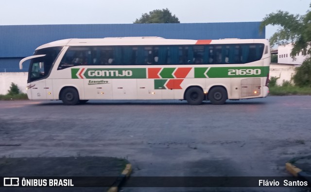 Empresa Gontijo de Transportes 21690 na cidade de Cruz das Almas, Bahia, Brasil, por Flávio  Santos. ID da foto: 11038728.