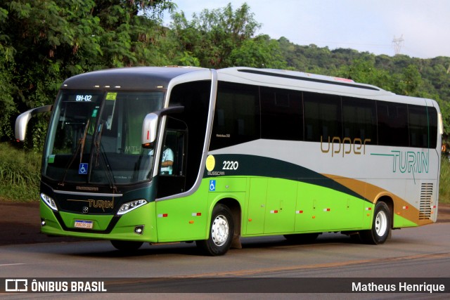 Turin Transportes 2220 na cidade de Congonhas, Minas Gerais, Brasil, por Matheus Henrique. Número da foto: #11040077.