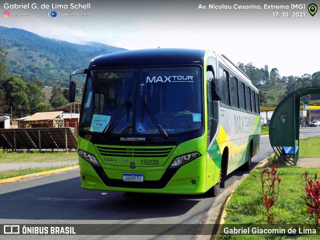 Max Tour Sul de Minas 19209 na cidade de Extrema, Minas Gerais, Brasil, por Gabriel Giacomin de Lima. Número da foto: #11039591.