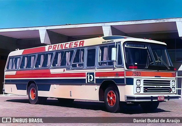 Princesa do Norte 7503 na cidade de Joinville, Santa Catarina, Brasil, por Daniel Budal de Araújo. Número da foto: #11041372.