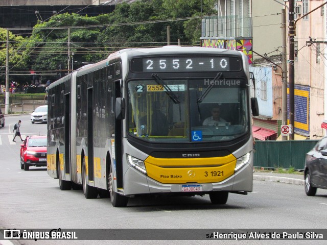 Viação Metrópole Paulista - Zona Leste 3 1921 na cidade de São Paulo, São Paulo, Brasil, por Henrique Alves de Paula Silva. ID da foto: 11043272.