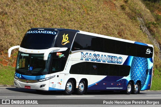 Massaneiro Turismo 1515 na cidade de Piraí, Rio de Janeiro, Brasil, por Paulo Henrique Pereira Borges. ID da foto: 11046015.