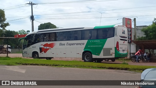 Comércio e Transportes Boa Esperança 4542 na cidade de Abaetetuba, Pará, Brasil, por Nikolas Henderson. Número da foto: #11044332.