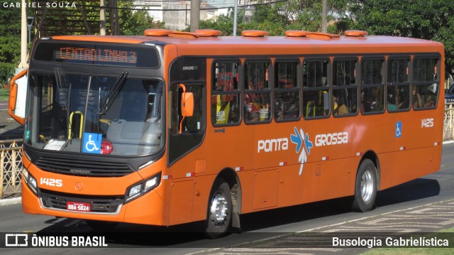VCG - Viação Campos Gerais 1425 na cidade de Ponta Grossa, Paraná, Brasil, por Busologia Gabrielística. Número da foto: #11047015.