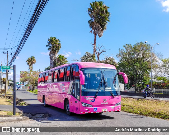 TRACOPA - Transportes Costarricenses Panameños 17 na cidade de La Uruca, San José, San José, Costa Rica, por Andrés Martínez Rodríguez. Número da foto: #11047240.