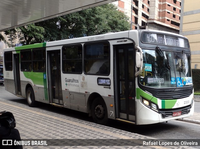 Empresa de Ônibus Vila Galvão 2333 na cidade de Guarulhos, São Paulo, Brasil, por Rafael Lopes de Oliveira. ID da foto: 11047021.