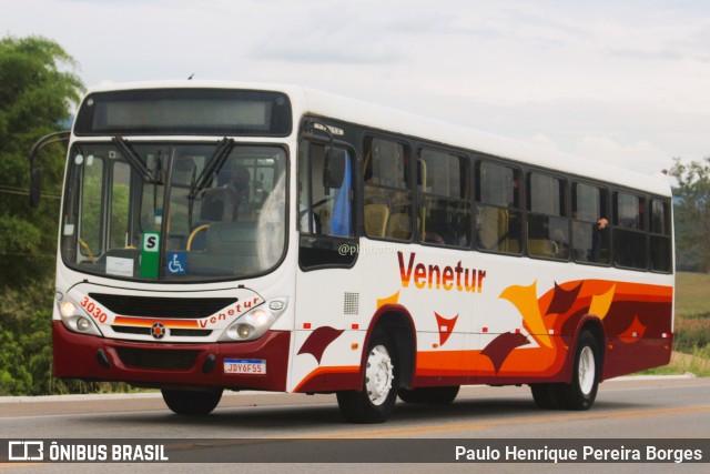 Venetur Turismo 3030 na cidade de Santa Rita do Sapucaí, Minas Gerais, Brasil, por Paulo Henrique Pereira Borges. Número da foto: #11048195.