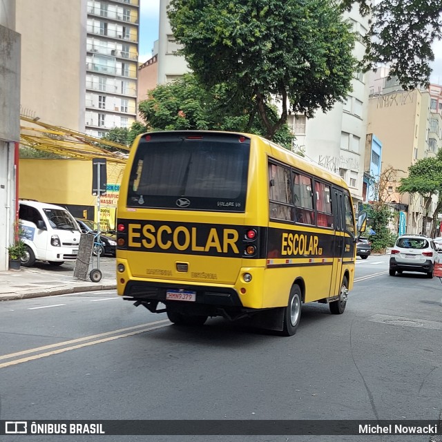 Escolares 45.224 na cidade de São Paulo, São Paulo, Brasil, por Michel Nowacki. ID da foto: 11050915.