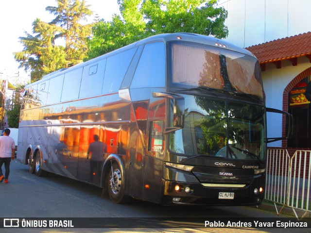 Grupo Los Vasquez CLHJ80 na cidade de Santa Cruz, Colchagua, Libertador General Bernardo O'Higgins, Chile, por Pablo Andres Yavar Espinoza. Número da foto: #11005062.