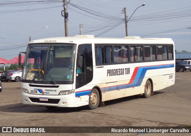 Progresso Tur 1220 na cidade de Santa Cruz do Sul, Rio Grande do Sul, Brasil, por Ricardo Manoel Limberger Carvalho. ID da foto: 11003559.