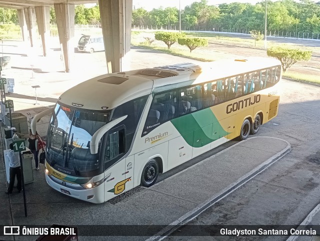 Empresa Gontijo de Transportes 18765 na cidade de Aracaju, Sergipe, Brasil, por Gladyston Santana Correia. Número da foto: #11005884.