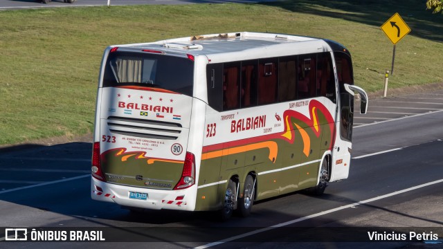 Balbiani 523 na cidade de Joinville, Santa Catarina, Brasil, por Vinicius Petris. ID da foto: 11052868.