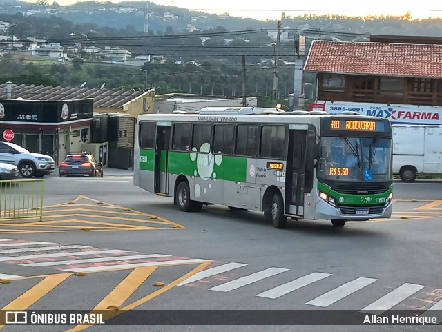 Rápido Sumaré - MOV Vinhedo 17.601 na cidade de Vinhedo, São Paulo, Brasil, por Allan Henrique. Número da foto: #11051398.