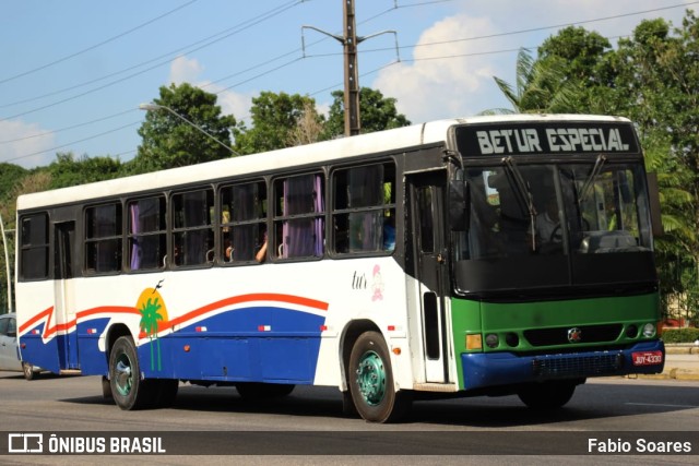 Ônibus Particulares 4330 na cidade de Belém, Pará, Brasil, por Fabio Soares. ID da foto: 11054759.