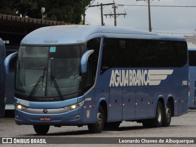 Viação Águia Branca 24650 na cidade de Vitória da Conquista, Bahia, Brasil, por Leonardo Chaves de Albuquerque. Número da foto: #11054471.