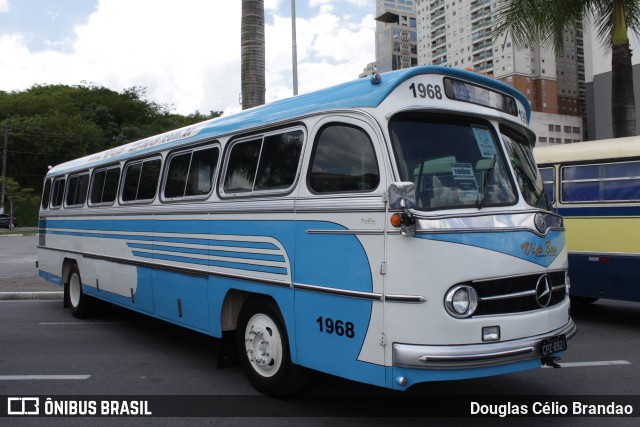 Vip Bus Comércio de Ônibus 1968 na cidade de Barueri, São Paulo, Brasil, por Douglas Célio Brandao. ID da foto: 11058051.