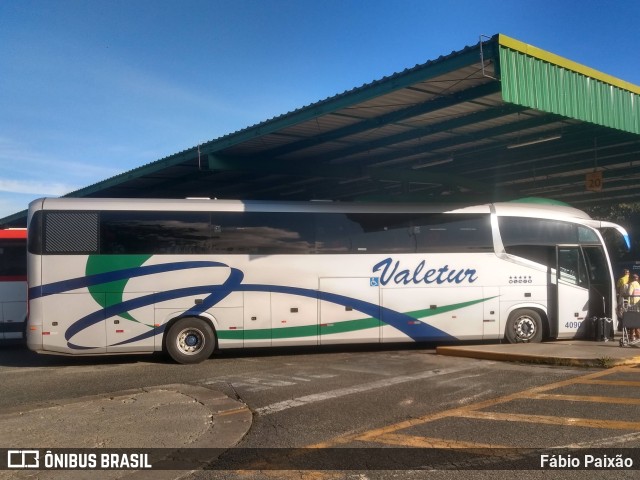 Valetur Transportes Locação e Turismo 4090 na cidade de Guarulhos, São Paulo, Brasil, por Fábio Paixão. Número da foto: #11058073.