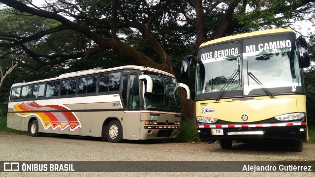 Autobuses sin identificación - Costa Rica  na cidade de Santa Cruz, Guanacaste, Costa Rica, por Alejandro Gutiérrez. Número da foto: #11058520.