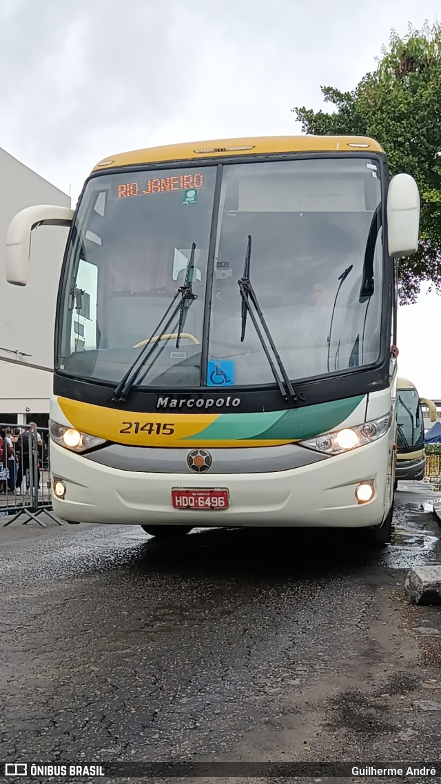 Empresa Gontijo de Transportes 21415 na cidade de Rio de Janeiro, Rio de Janeiro, Brasil, por Guilherme André. ID da foto: 11056676.