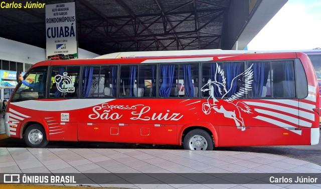 Expresso São Luiz 9000 na cidade de Goiânia, Goiás, Brasil, por Carlos Júnior. ID da foto: 11058418.