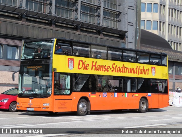 Stadtrundfahrt HHHE3100 na cidade de Hamburg, Hamburg, Alemanha, por Fábio Takahashi Tanniguchi. Número da foto: #11059482.