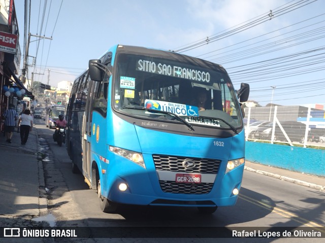 Coopertransguaru 1632 na cidade de Guarulhos, São Paulo, Brasil, por Rafael Lopes de Oliveira. Número da foto: #11059131.