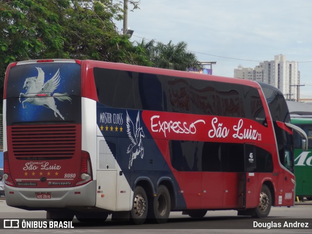 Expresso São Luiz 8080 na cidade de Goiânia, Goiás, Brasil, por Douglas Andrez. Número da foto: #11060786.