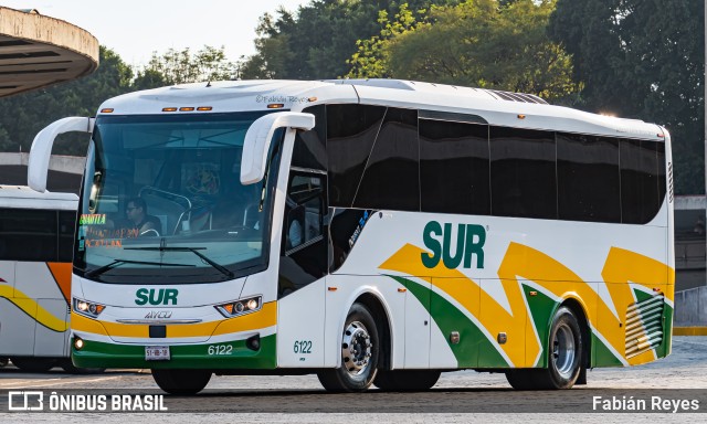 Autobuses Sur 6122 na cidade de Venustiano Carranza, Ciudad de México, México, por Fabián Reyes. ID da foto: 11059883.