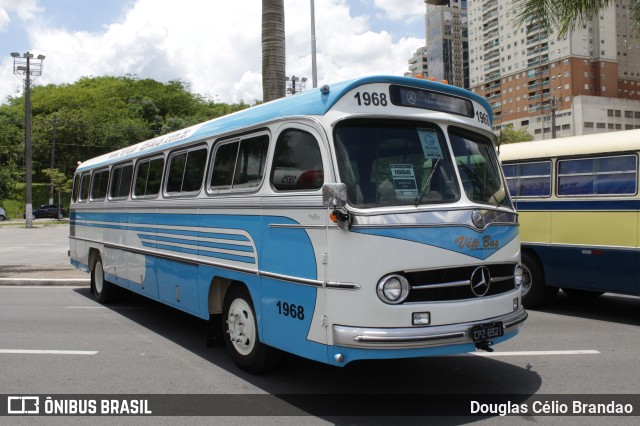 Vip Bus Comércio de Ônibus 1968 na cidade de Barueri, São Paulo, Brasil, por Douglas Célio Brandao. Número da foto: #11060455.