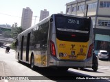 Viação Metrópole Paulista - Zona Leste 3 2038 na cidade de São Paulo, São Paulo, Brasil, por Gilberto Mendes dos Santos. Número da foto: #:id.
