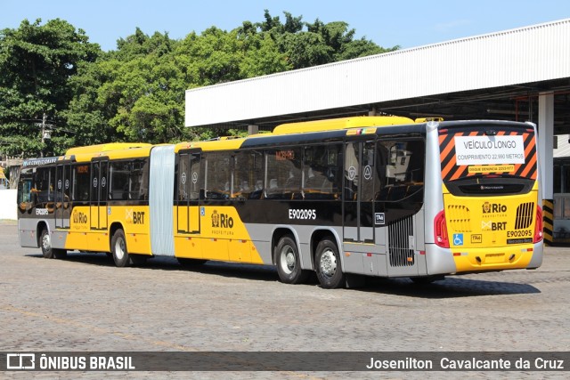 Mobi Rio E 902095 na cidade de Rio de Janeiro, Rio de Janeiro, Brasil, por Josenilton  Cavalcante da Cruz. Número da foto: #11063747.