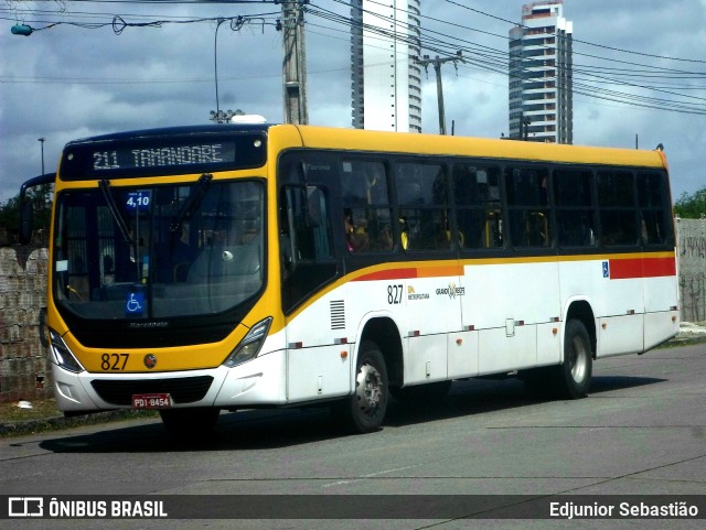 Empresa Metropolitana 827 na cidade de Recife, Pernambuco, Brasil, por Edjunior Sebastião. Número da foto: #11063467.