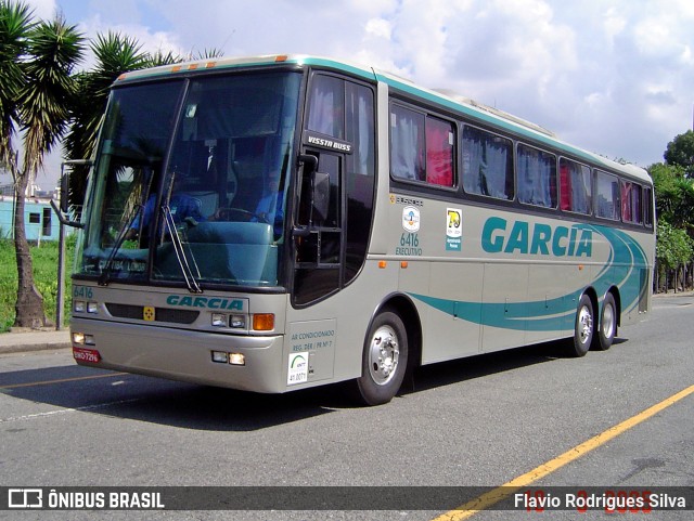 Viação Garcia 6416 na cidade de Curitiba, Paraná, Brasil, por Flavio Rodrigues Silva. Número da foto: #11064408.